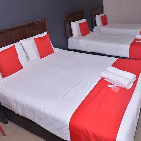 Nice Stay Hotel Raub Exterior photo